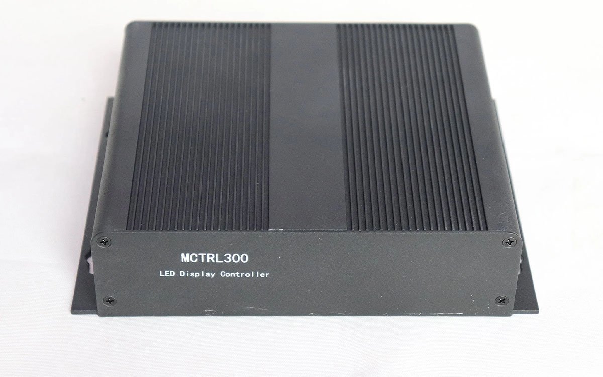 NovaStar MSD300 / MCTRL300 LED Display Sending BOX