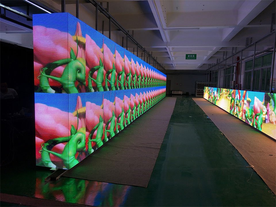 Stadium LED Billboard Manufacturer Product Testing