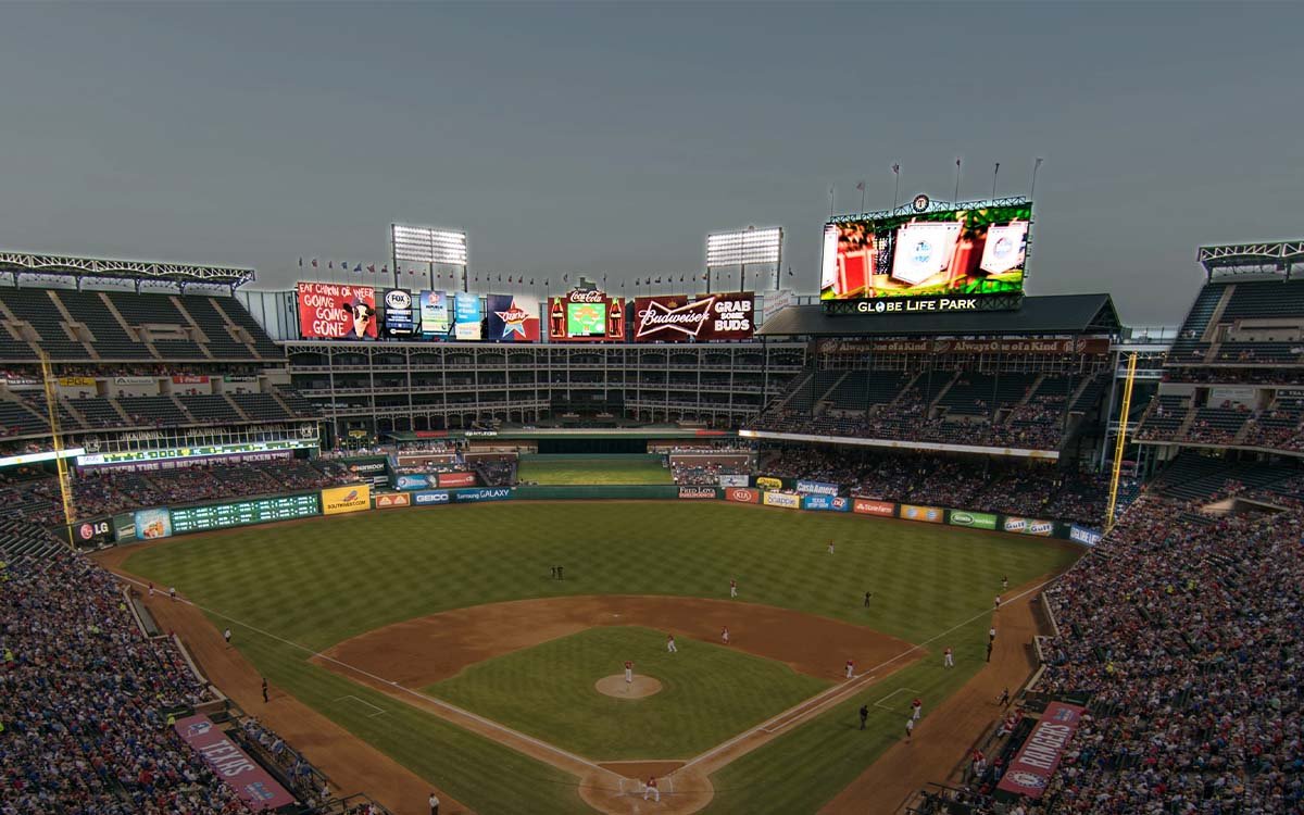 8000+ Nits Brightness LED billboard display panel