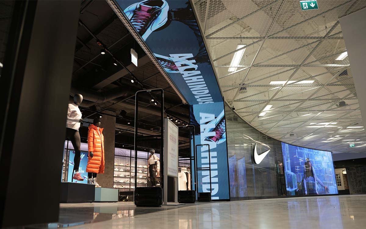 Indoor Transparent LED Solution for Retail and Commercial Spaces
