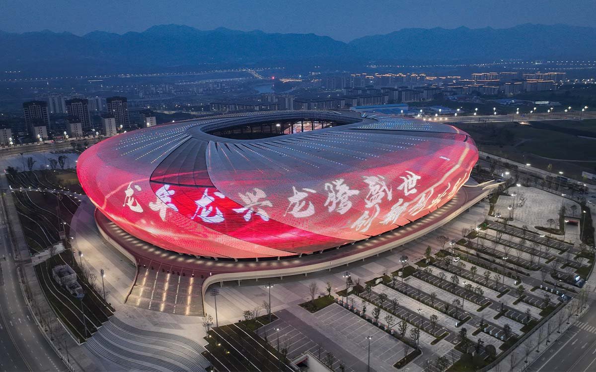 Outdoor Transparent LED Solution